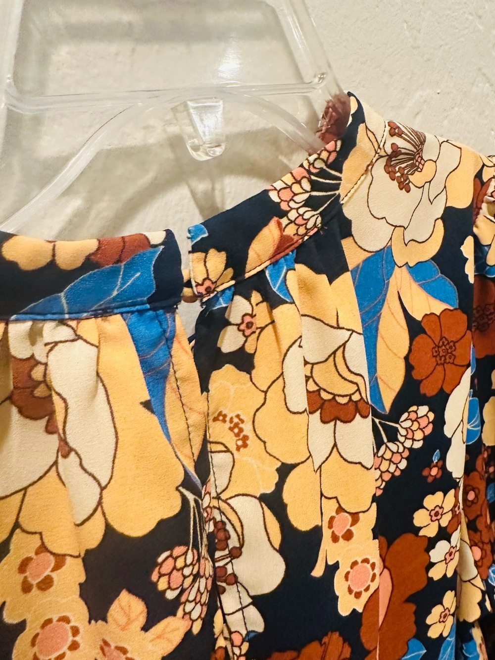 EUC Sugarlips Fall Floral Print Long Bell Sleeve Top Size Large - Picture 6 of 8